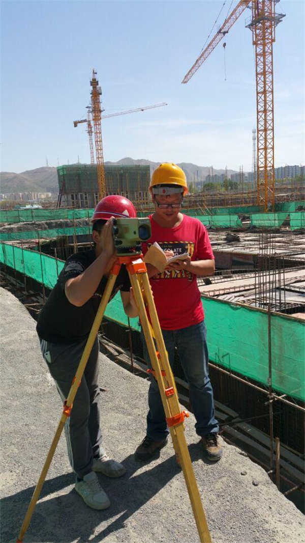 变形观测与沉降观测